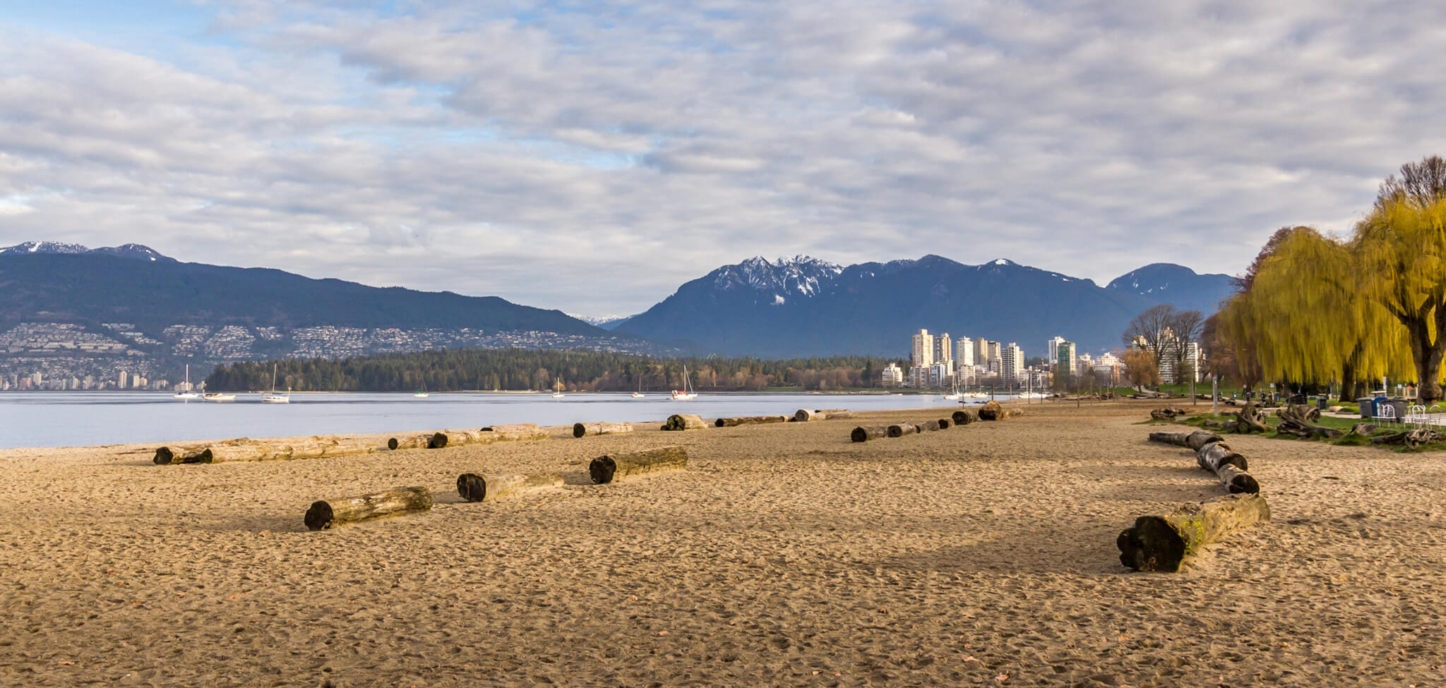 kitsilano-beach-named-to-world-s-top-50-city-beaches-list-kitsilano-ca